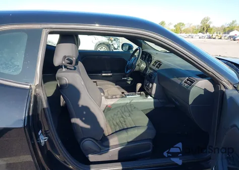 2014 Dodge Challenger Sxt from USA, damaged, VIN 2C3CDYAG7EH183996